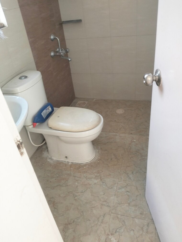 Bathroom, clover-hills 3 Bedroom 2702 Sq.Ft. Villa In Kondhwa Pune 9631418