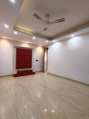 Room in 3 BHK Builder Floor at Malviya Nagar – for Sale