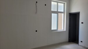 Room in 3 BHK Apartment at Goldwins – for Sale