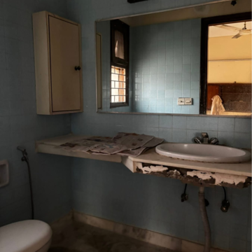 Kitchen in 1 BHK Builder Floor at Saket – for Rent