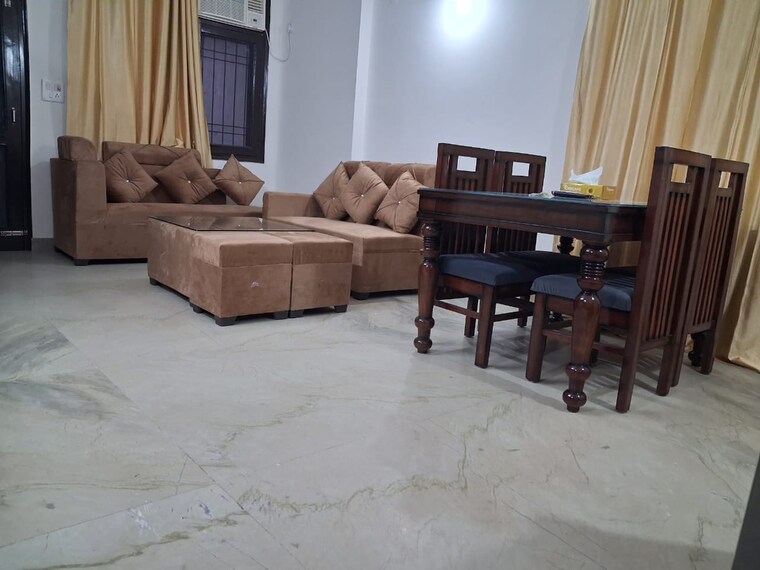 Living Room, dlf-queens-court 2 Bedroom 200 Sq.Yd. Builder Floor In Greater Kailash ii Delhi 9631443