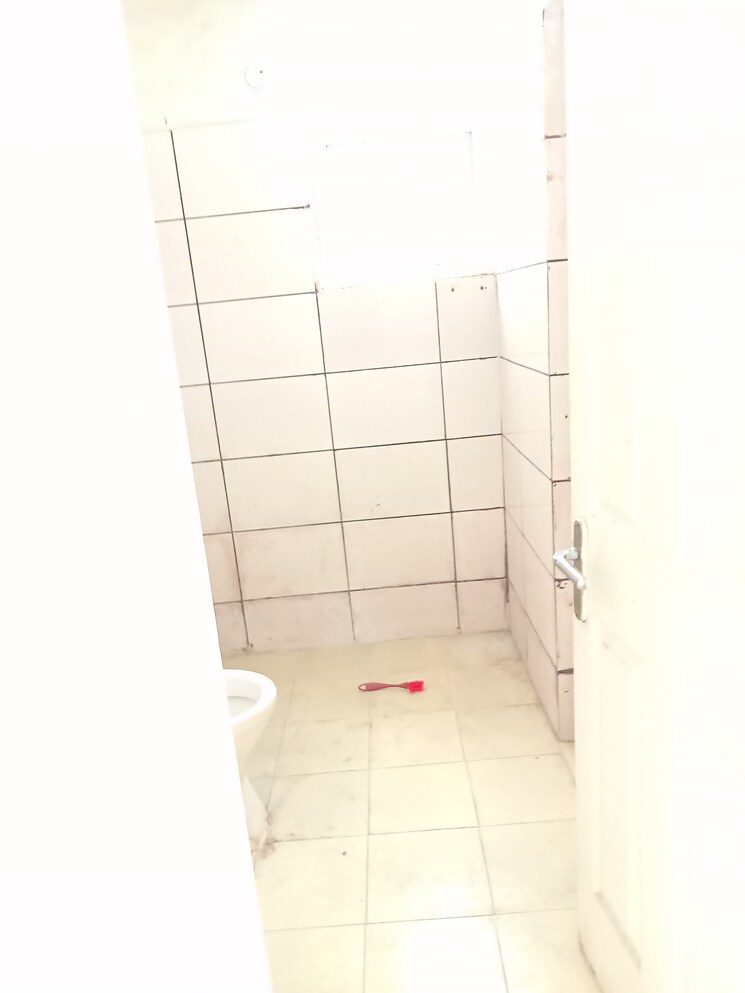 Attached Bathroom, tulip-petals 3 Bedroom 1550 Sq.Ft. Apartment In Sector 89 Gurgaon 9631475