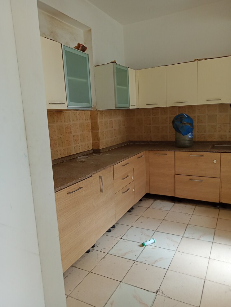 Kitchen, tulip-petals 3 Bedroom 1550 Sq.Ft. Apartment In Sector 89 Gurgaon 9631475