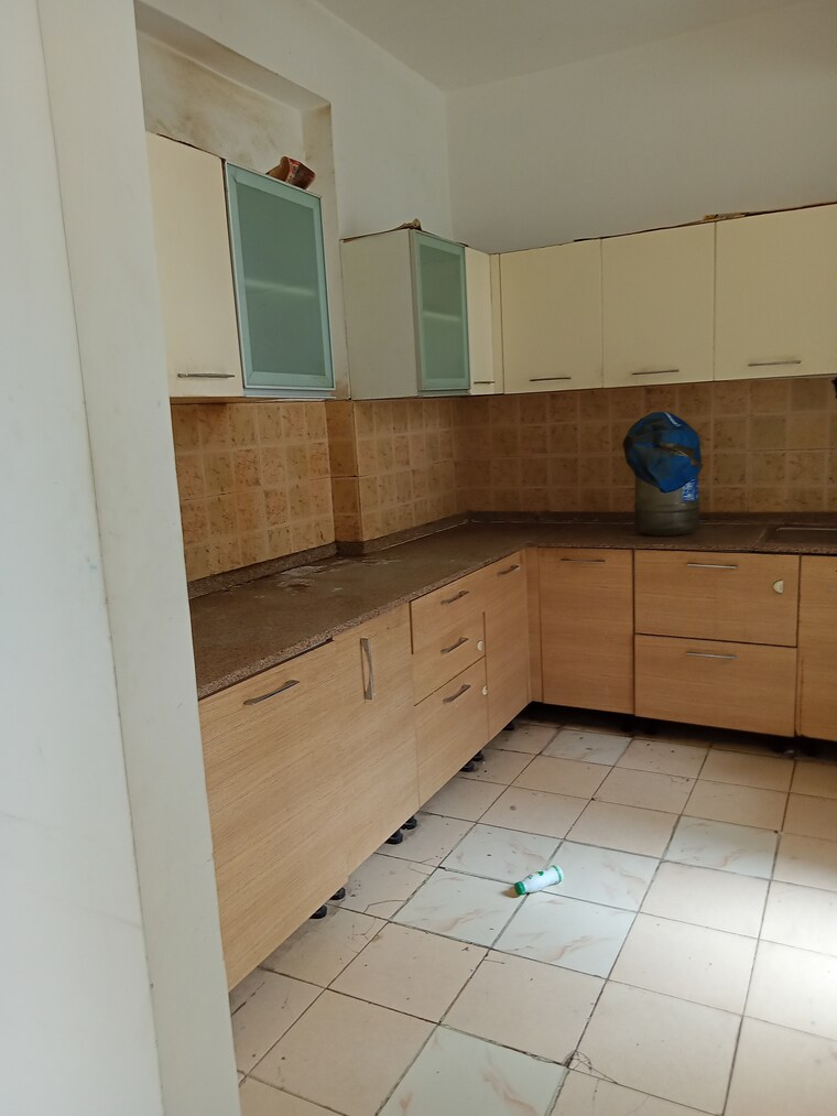 Kitchen, tulip-petals 3 Bedroom 1550 Sq.Ft. Apartment In Sector 89 Gurgaon 9631475