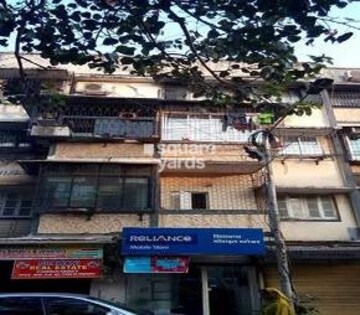 3 BHK Apartment – Exterior View View at Goghari Mansion CHS, Santacruz West - for Rent