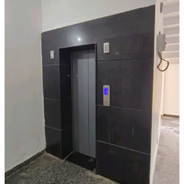 Building Lobby in 4 BHK Independent House at Gomti Nagar – for Rent