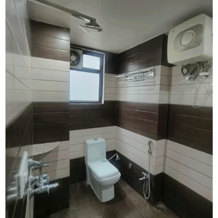 Kitchen, gomti nagar 4 Bedroom 3200 Sq.Ft. Independent House In Gomti Nagar Lucknow 9631484