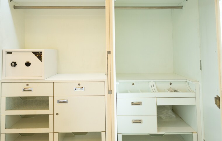 undefined, surbhi-chs-andheri-west 3 Bedroom 1500 Sq.Ft. Apartment In Andheri West Mumbai 9631538