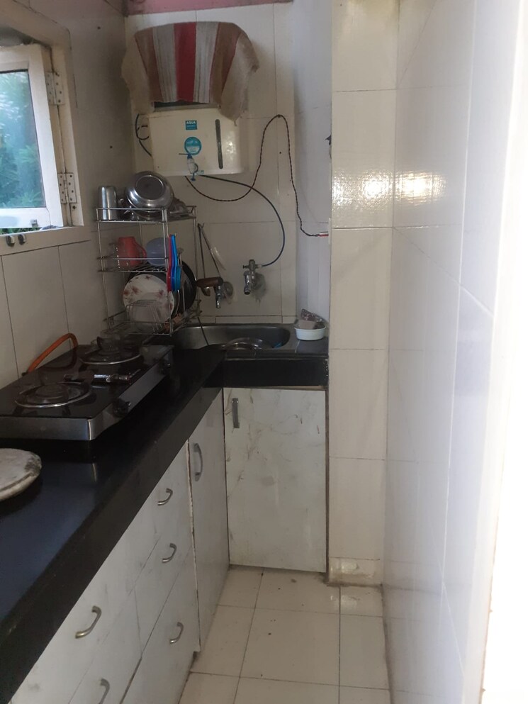 Kitchen, jungpura extension 1 RK 450 Sq.Ft. Builder Floor In Jungpura Extension Delhi 9631501