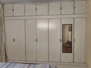 Furnished Amenities in 1 RK Builder Floor at Jungpura Extension – for Rent