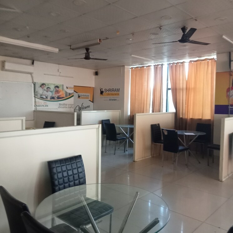 Team Area, vision-9 Commercial Office Space 2000 Sq.Ft. In Pimple Saudagar Pune 9631544