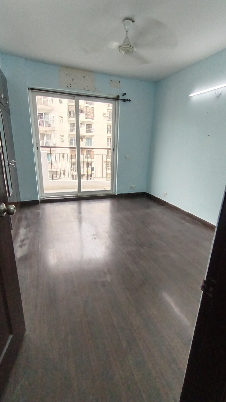 Room, aditya-celebrity-homes 2 Bedroom 1220 Sq.Ft. Apartment In Sector 76 Noida 9631542