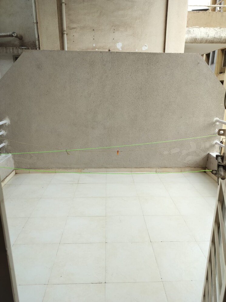 Bathroom, sukhwani-elmwood 3 Bedroom 1650 Sq.Ft. Apartment In Pimple Saudagar Pune 9631545