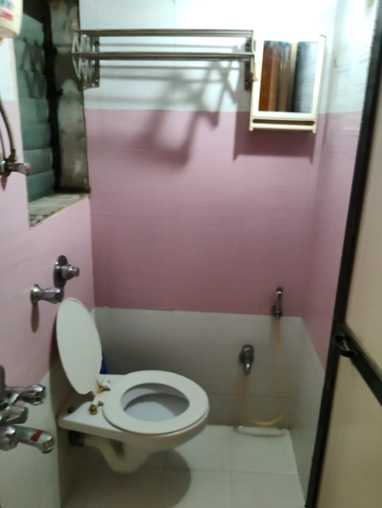 Bathroom, om-siddhivinayak-chs 1 RK 230 Sq.Ft. Apartment In Kandivali East Mumbai 9631561