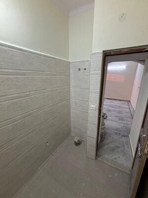 Bathroom in 2 BHK Builder Floor at Sector 23 – for Rent
