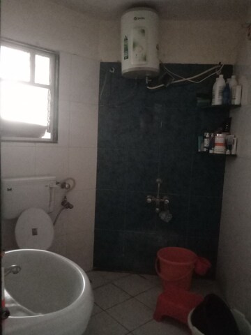 Bathroom in 3 BHK Apartment at Kunal Icon, Pimple Saudagar – for Rent
