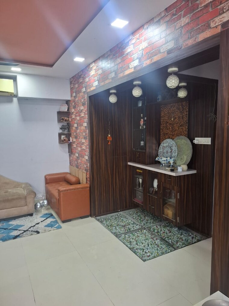 Living Room, courtyard-by-narang-realty-and-the-wadhwa-group 4 Bedroom 1400 Sq.Ft. Apartment In Pokhran Road No Two Thane 9631590