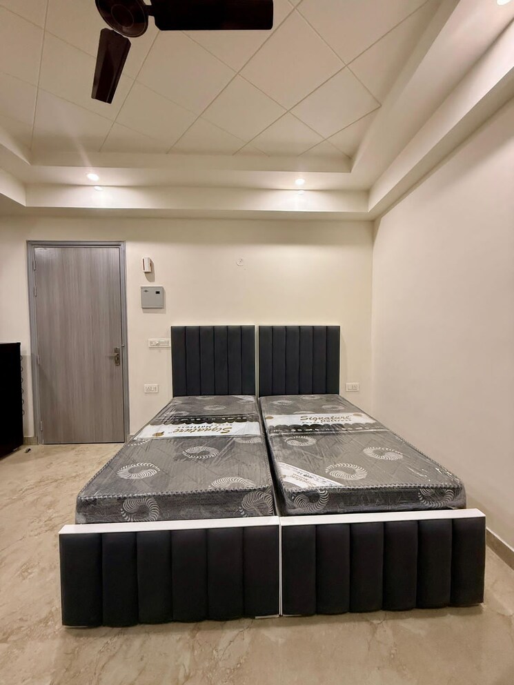 Bedroom, ardee-mall 1 RK 360 Sq.Ft. Builder Floor In Sector 52 Gurgaon 9631593