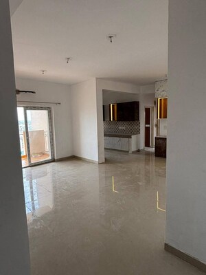 Room in 3 BHK Apartment at Tashee Capital Gateway, Sector 111 – for Rent