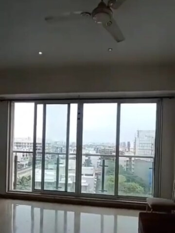 Room in 3 BHK Apartment at Rajhans Otium, Santacruz West – for Sale