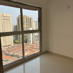 Room in 1 BHK Apartment at Marathon NeoSkies, Kokan Nagar – for Rent