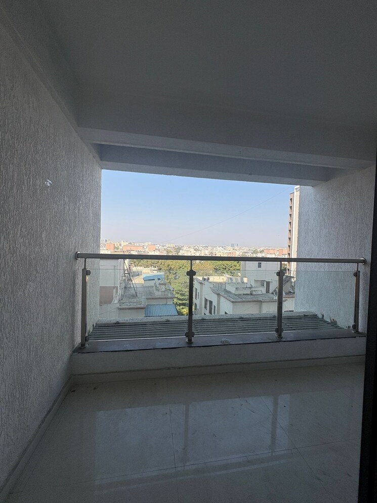 Room, bhaktamar-residency 2 Bedroom 844 Sq.Ft. Apartment In Wadgaon Sheri Pune 9631647