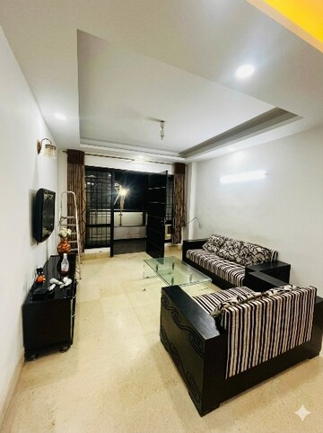 Living Room in 3 BHK Builder Floor at East Of Kailash – for Rent