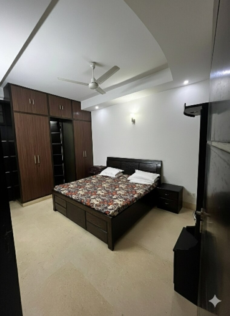 Master Bedroom, east of kailash 3 Bedroom 2300 Sq.Ft. Builder Floor In East Of Kailash Delhi 9631668