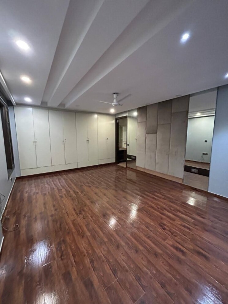 Master Bedroom, greater kailash ii 4 Bedroom 4600 Sq.Ft. Builder Floor In Greater Kailash ii Delhi 9631676