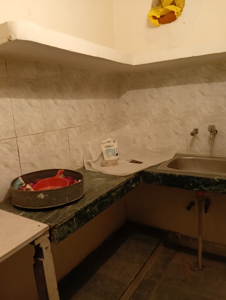 Kitchen, everest-apartments-rwa 1 RK 400 Sq.Ft. Apartment In Kalkaji Delhi 9631708