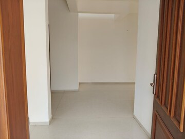 Room in 3.5 BHK Villa at Avinashi Road – for Sale