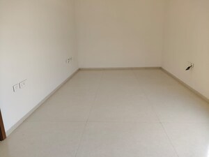 Room in 3.5 BHK Villa at Avinashi Road – for Sale