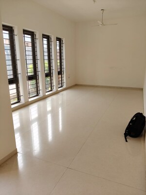 Room in 3.5 BHK Villa at Avinashi Road – for Sale
