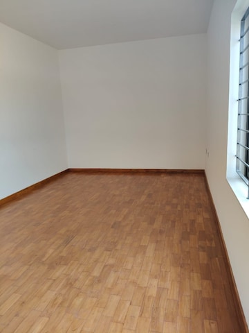 Room in 3.5 BHK Villa at Avinashi Road – for Sale