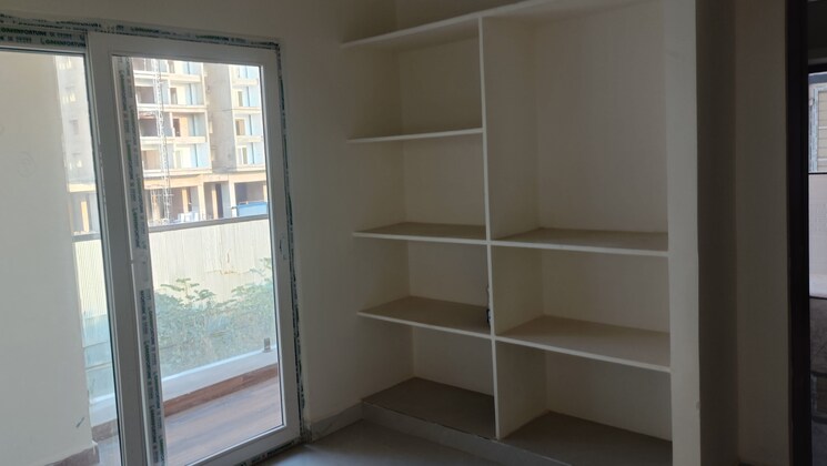 Room, serilingampally 2 Bedroom 1200 Sq.Ft. Apartment In Serilingampally Hyderabad 9631738