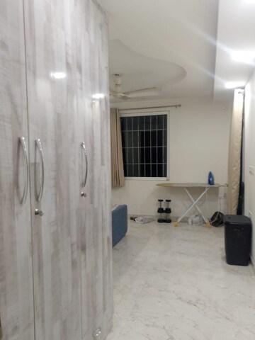 Bathroom in 3 BHK Apartment at Vijay Ratan Vihar, Sector 15 – for Rent