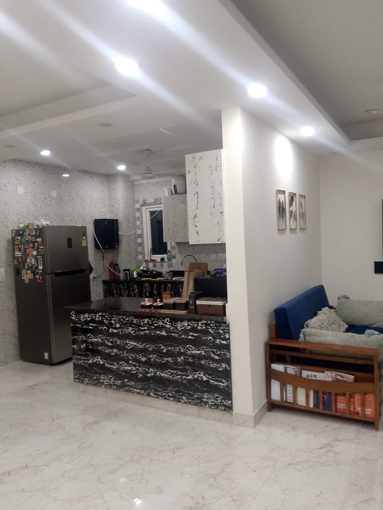 Living Room, vijay-ratan-vihar 3 Bedroom 1800 Sq.Ft. Apartment In Sector 15 Gurgaon 9631742