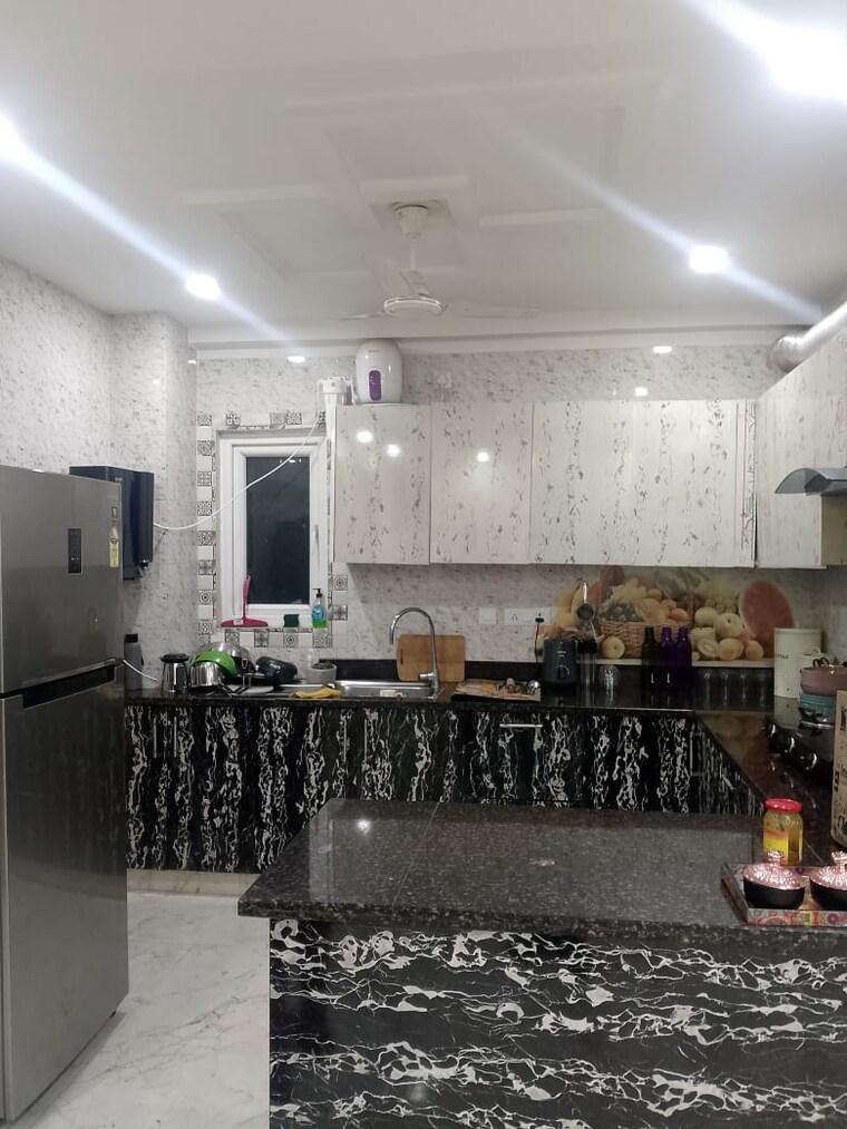 Kitchen, vijay-ratan-vihar 3 Bedroom 1800 Sq.Ft. Apartment In Sector 15 Gurgaon 9631742