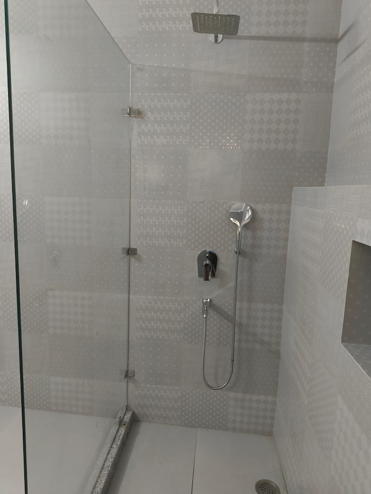 Bathroom, geetanjali enclave 4 Bedroom 3600 Sq.Ft. Apartment In Geetanjali Enclave Delhi 9631749