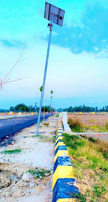  Plot For Sale in Rohania