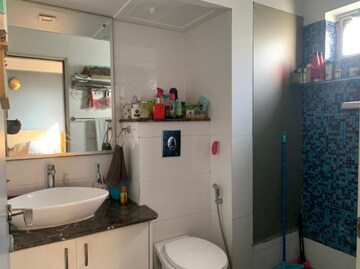 Kitchen in 3.5 BHK Apartment at Unitech Fresco, Sector 50 – for Rent