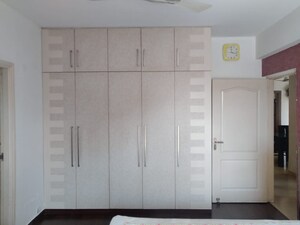 Bathroom in 3.5 BHK Apartment at Unitech Fresco, Sector 50 – for Rent