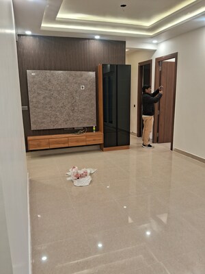 Furnished Amenities in 3.5 BHK Apartment at Sikka Kimantra Greens, Sector 79 – for Rent