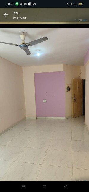 Room in 2 BHK Apartment at Dhanori – for Rent