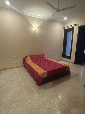 Living Room in 4 BHK Apartment at Vasant Vihar – for Rent