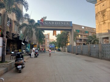 2 BHK Apartment – Entrance View at Kamdhenu Gardenia, Taloja - for Sale