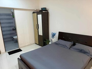 Bedroom in  Pg at Malad West – for Rent