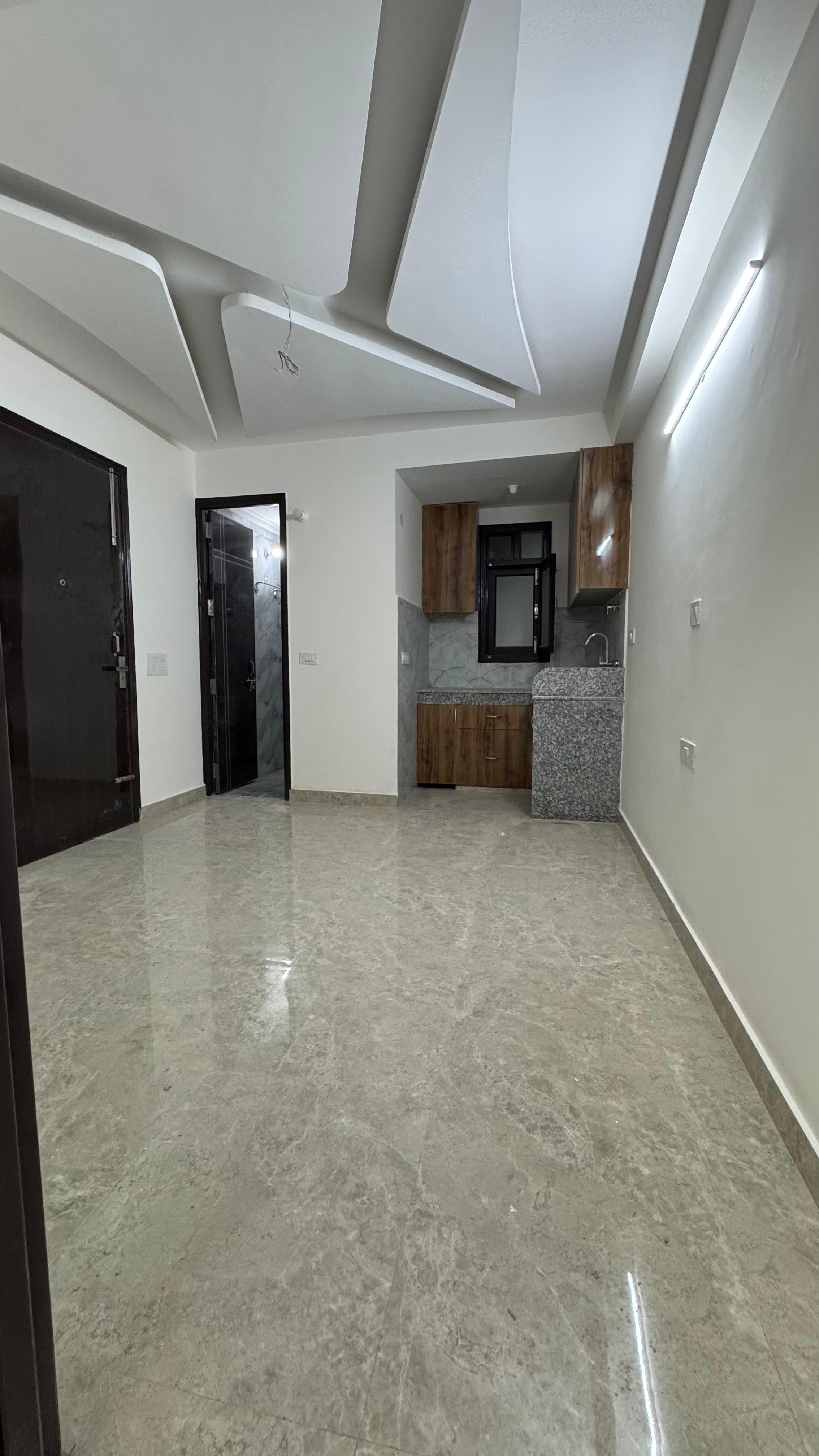 1 BHK Builder Floor For Rent in Chattarpur