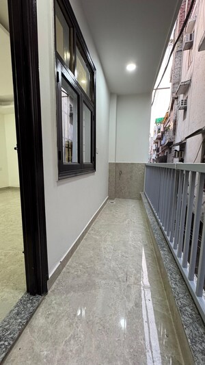 Balcony in 1 BHK Builder Floor at Chattarpur – for Rent