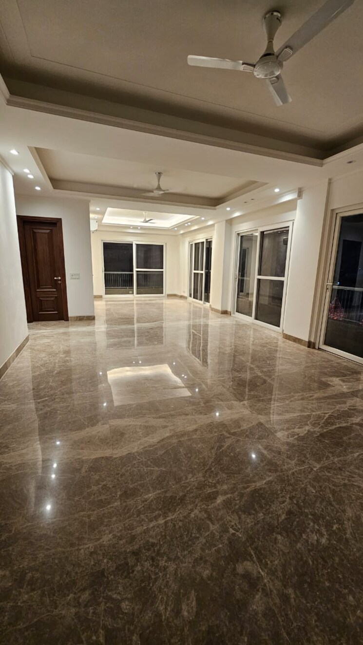 undefined, green park extension 4 Bedroom 3600 Sq.Ft. Apartment In Green Park Extension Delhi 9631841